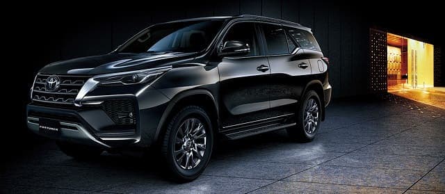 تعرف على أسعار تويوتا فورتشنر فيس ليفت الجديدة 2022 في مصر ومواصفاتها