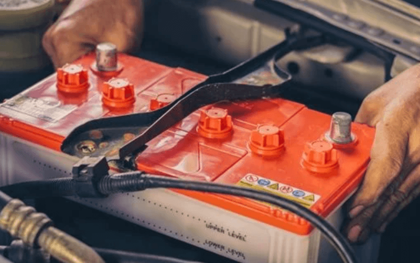 نصائح للحفاظ على بطارية السيارة وإطالة عمرها